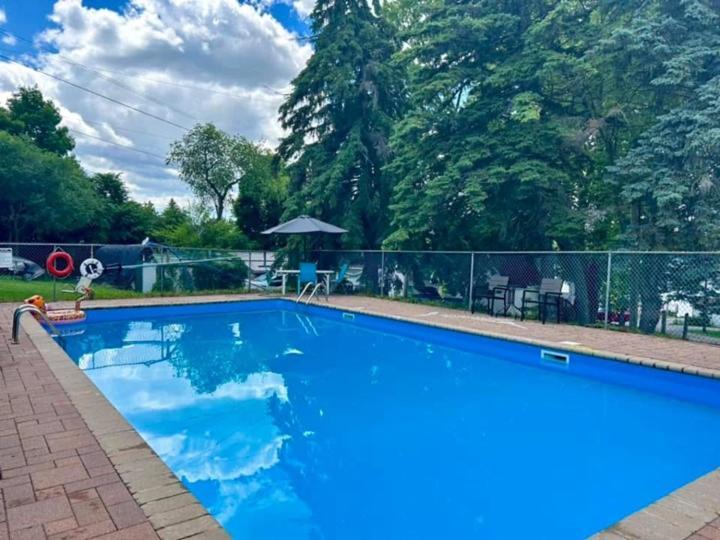 Merland Park Minnow Motel Picton Buitenkant foto
